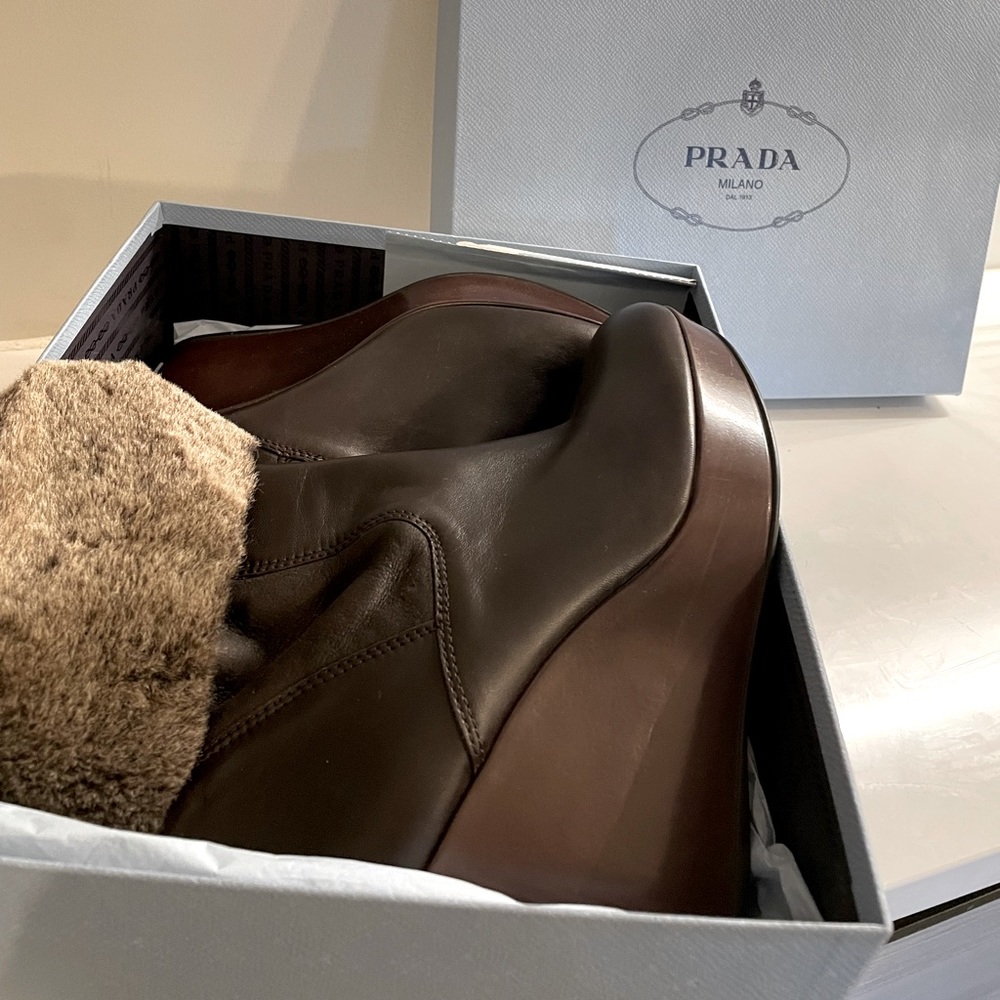 *mint* PRADA WEDGE FUR BOOTS